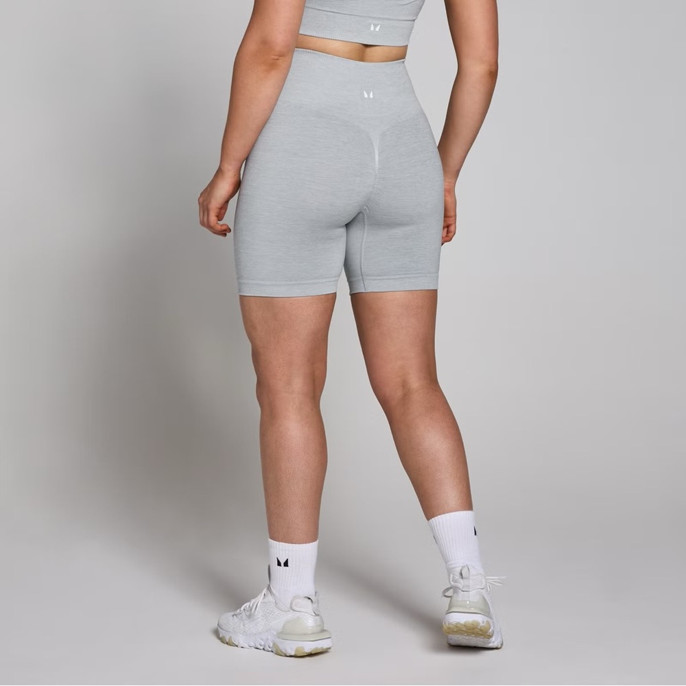 Gray my protein Women's Tempo Seamless Scrunch Shorts size S